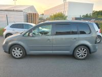 VW Touran 2.0 TDI DPF Highline 7 Sitzer 6 Gang Nordrhein-Westfalen - Lohmar Vorschau