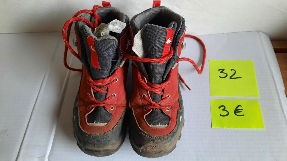 Verschiedene Wanderschuhe Größe 32 in München