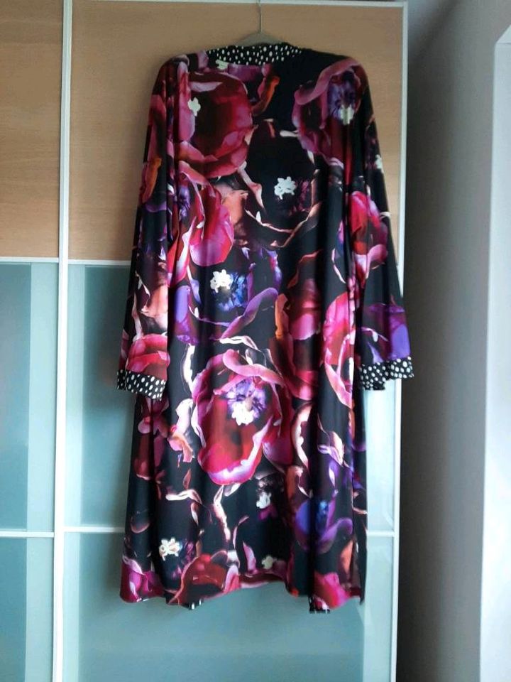 Kimono Ulla Popken, Größe 50/52, mit Shirt in Frankenberg (Eder)
