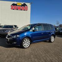 Volkswagen Touran 1,4 TSI 16V Freestyle AUTOM NAVI KLIMAUTO Niedersachsen - Garbsen Vorschau