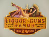 PIN UP Wandschild (Gestanzt) - Liquor Guns & Ammo - 52x42cm Krummhörn - Greetsiel Vorschau