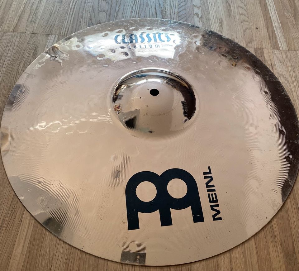 Meinl Classic Custom Crash 17“ in Bibertal