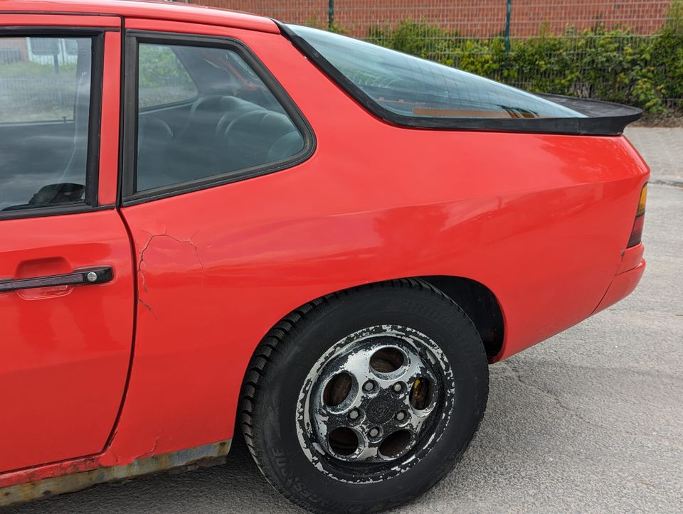 Porsche 924S 2.5 - 160PS - Indischrot - Bastlerobjekt! in Lippstadt