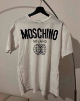 Moschino Milano Fantasy Print T-Shirt Gr. S weiß Frankfurt am Main - Ostend Vorschau