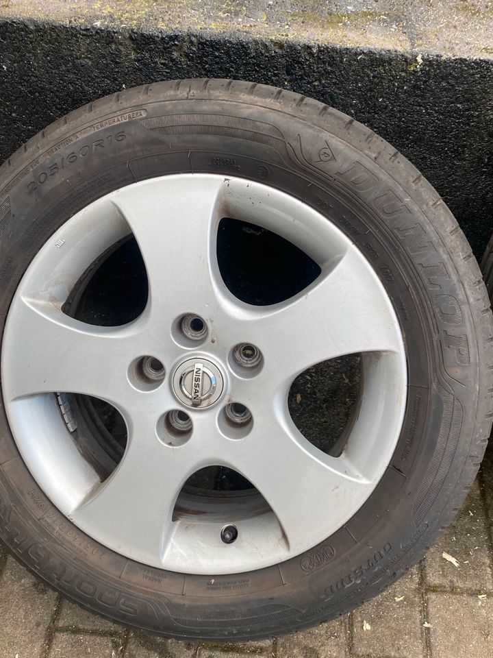 Nissan Alufelgen mit Sommerreifen 205 /60/R16 Zoll in Hanau