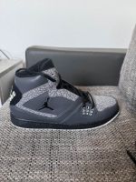 Jordan Schuhe zu verkaufen Gr. 45,5 neuwertig Baden-Württemberg - Sandhausen Vorschau