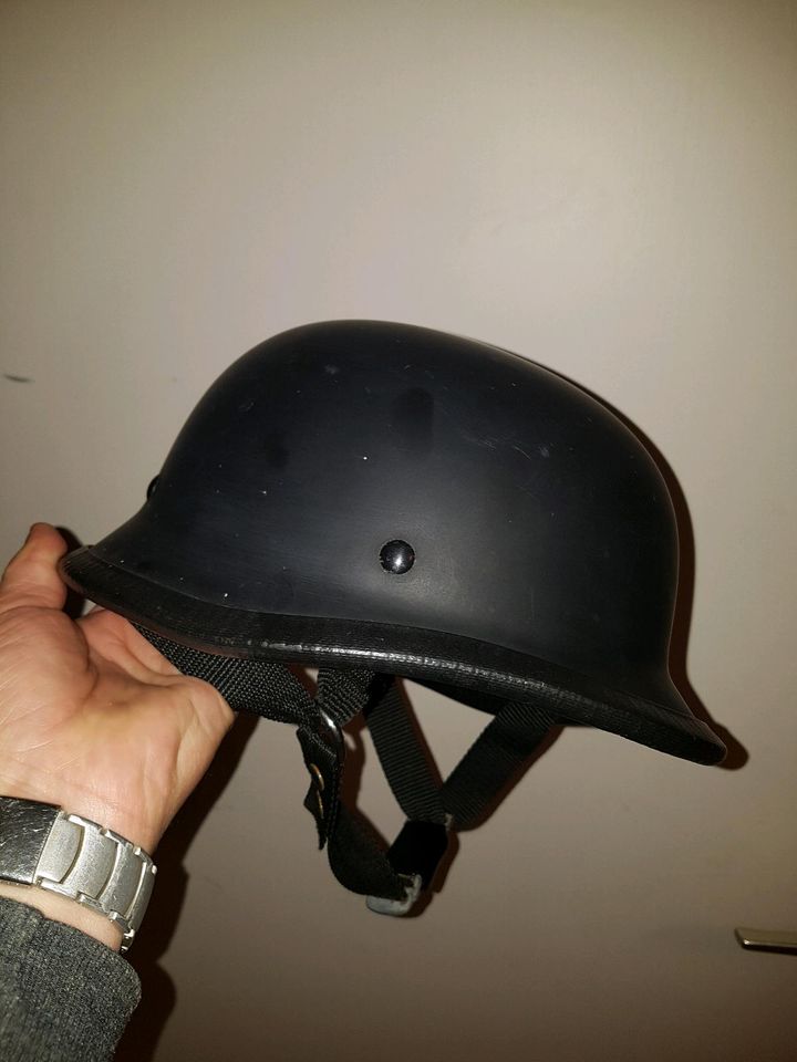 Helm für Harley in Budenheim