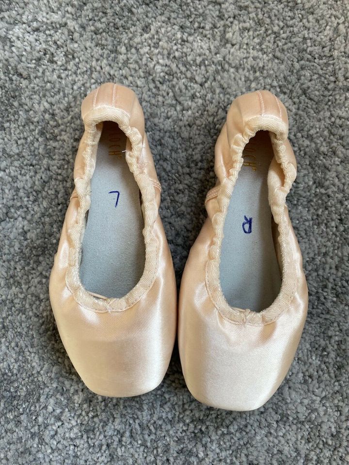 Ballettschuhe Spitzenschuhe Bloch 35 balance european 3 X in Brieselang