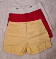3x kurze Shorts, Hotpants - Damen - weiß, rot, gelb Düsseldorf - Derendorf Vorschau