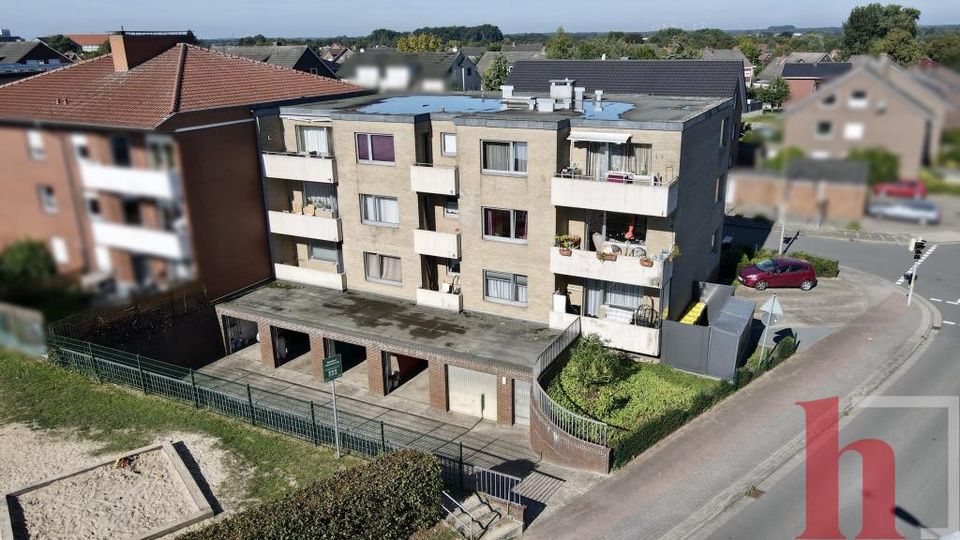KAPITALANLAGE Vollvermietetes 9-Familienhaus mit 5 Garagen in Lohne in Lohne (Oldenburg)