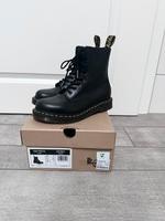 Dr. Martens Pascal 1640 Gr. 38 schwarz *TOP* Bayern - Erding Vorschau