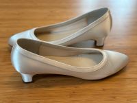 Brautschuhe, Größe 39,5, ivory satin, Rainbow Nordrhein-Westfalen - Heiden Vorschau