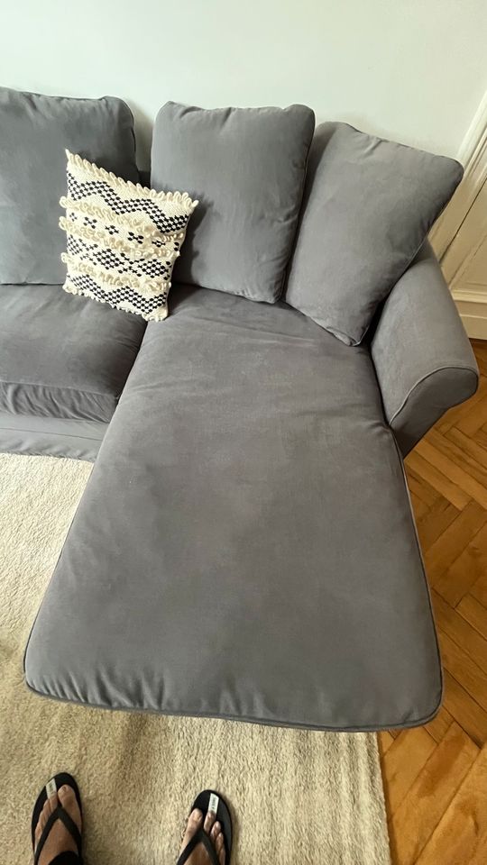 3er Sofa mit Récamiere, mittelgrau in Berlin