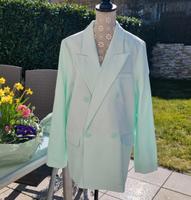 Esprit Blazer Oversize Gr. 40 / L Neu mit Etikett UVP 150€ Nordrhein-Westfalen - Hattingen Vorschau