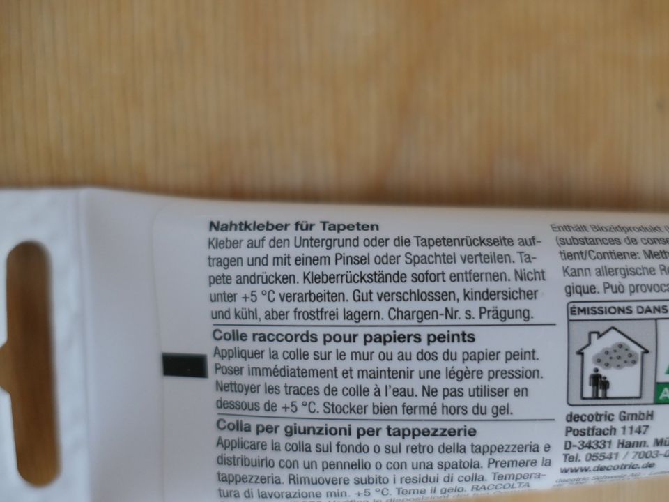 decotric Nahtkleber für Tapeten, 60g in Berlin