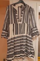 Neuwertiges Ibiza Kleid Tunika Kleid Gr.42 schwarz weiß Nordrhein-Westfalen - Bad Honnef Vorschau