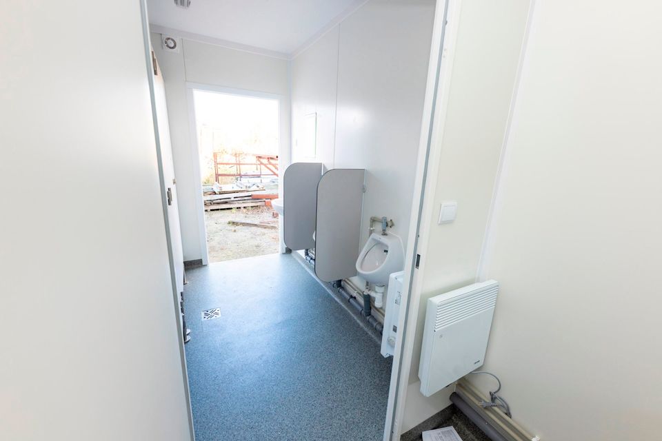 Sanitärcontainer WC Toilette Urinal Dusche Badewanne Neu HPL in Görlitz