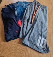 3 kurze  Männer Frauen Hose  Nike Jeans Fussball Bayern - Oberickelsheim Vorschau