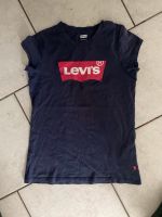 Levi’s T-Shirt, gr.164 , dunkelblau, sehr guter Zustand Nordrhein-Westfalen - Siegburg Vorschau