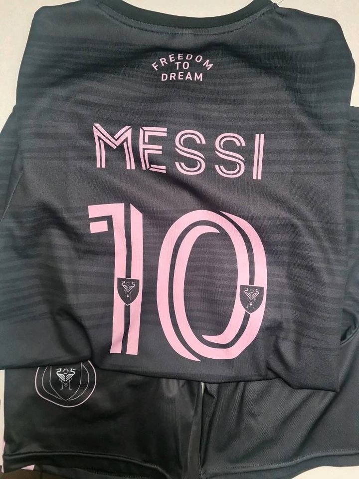 Messi Trikot in Papenburg