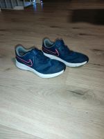 Nike Sportschuhe Turnschuhe Gr. 34 Bad Doberan - Landkreis - Rövershagen Vorschau