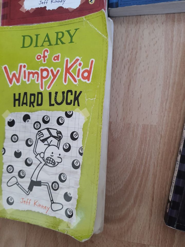 Complete 12-book Wimpy Kid series for only €29! in Seeheim-Jugenheim