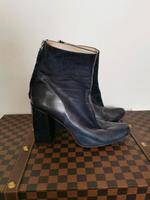 Zara Stiefeletten Absatz blau Gr. 39 Hessen - Linden Vorschau