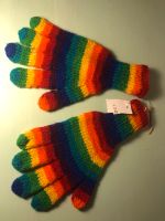 Neue Handschuhe, Regenbogen selbst gestrickt Schleswig-Holstein - Lübeck Vorschau