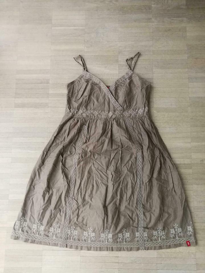 Kleid von Esprit, Gr. 38, M, toll auch zu Stiefeln, gefüttert in Scharnebeck