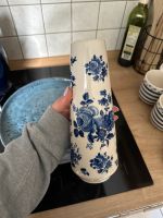Echt Cobalt Vintage Blumenvase weiß mit blauen Blumen Nordrhein-Westfalen - Lünen Vorschau