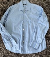 Herren Hemd blau Boss 44 17,5 XXL Designer hochwertig Sachsen - Radebeul Vorschau