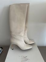 Ovye Stiefel weiß Elfenbein Hochzeit Gr. 37 Hessen - Ober-Mörlen Vorschau
