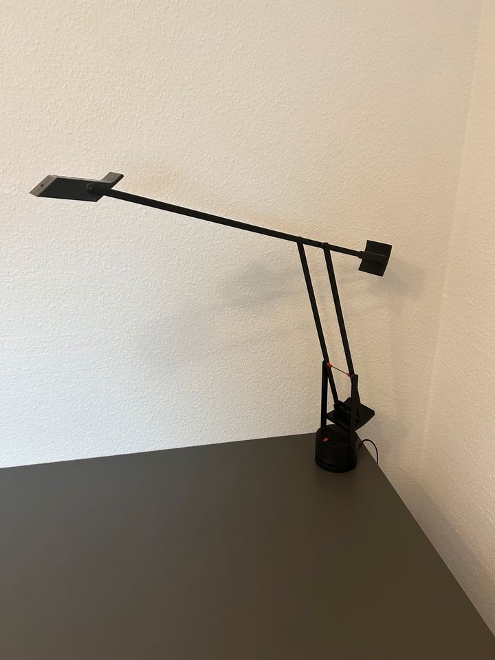 Designer Schreibtischlampe Tizio von Artemide in Erfurt