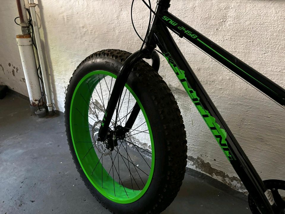 Fahrrad Fatbike 27 Zoll grün schwarz in Düsseldorf