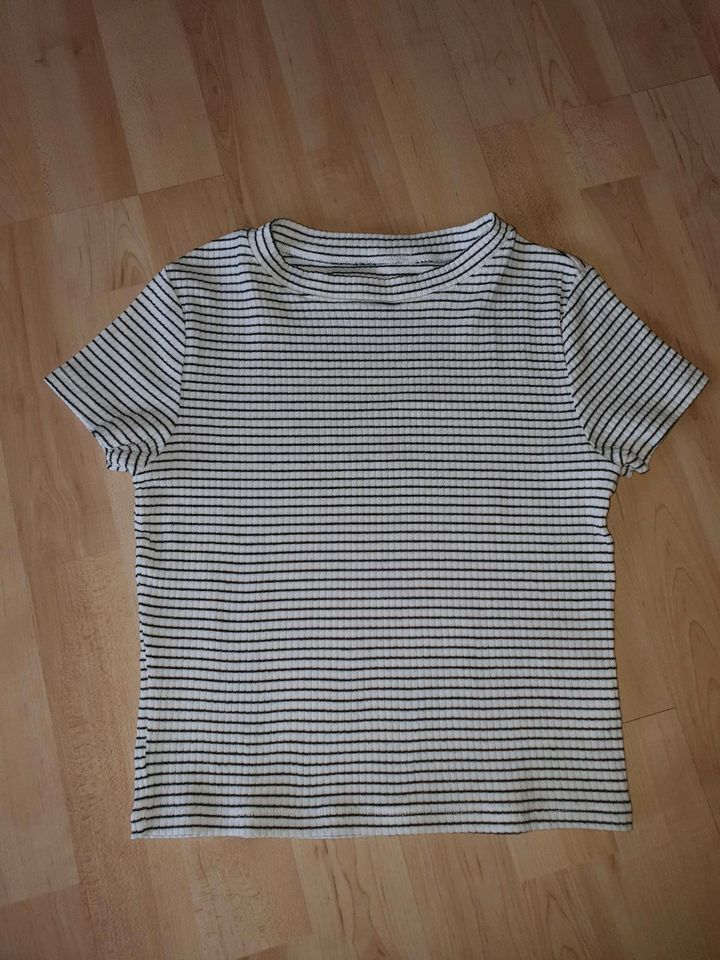 134 140 H&M Shirt Top Rippshirt gestreift weiß schwarz next girl in Norderstedt