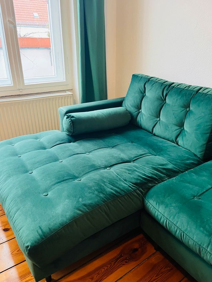 Vintage Retro Couch Grün in Berlin