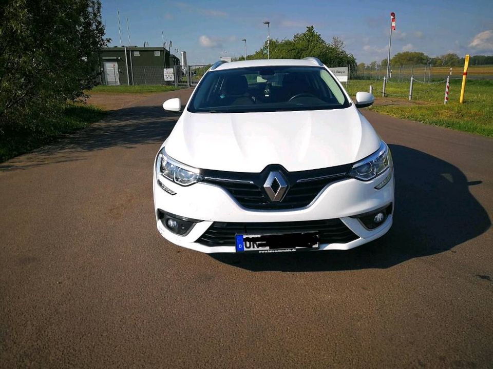 Renault Megane Grandtour IV 4 dCi GT Diesel weiß in Hundisburg