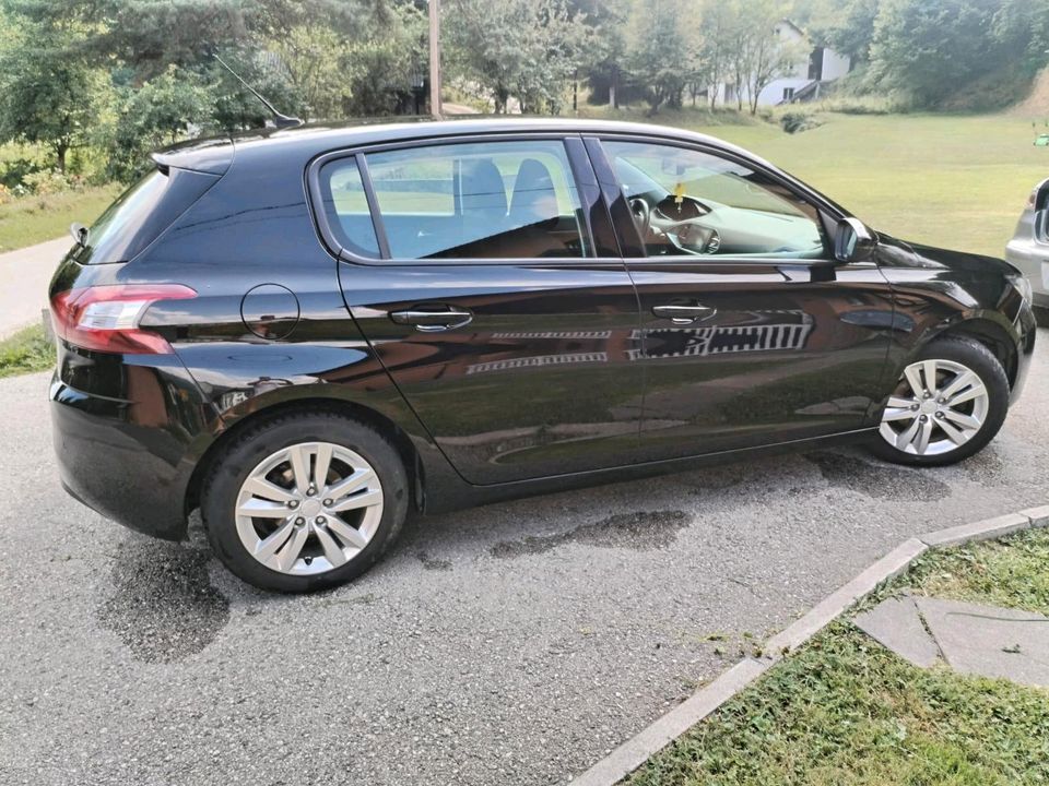 Peugeot 308 1.2 96kw Puretech in Höchstädt a.d. Donau