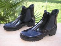 Schwarze Damen Gummistiefel, Stiefeletten, Gr. 41 !!! Nordrhein-Westfalen - Krefeld Vorschau