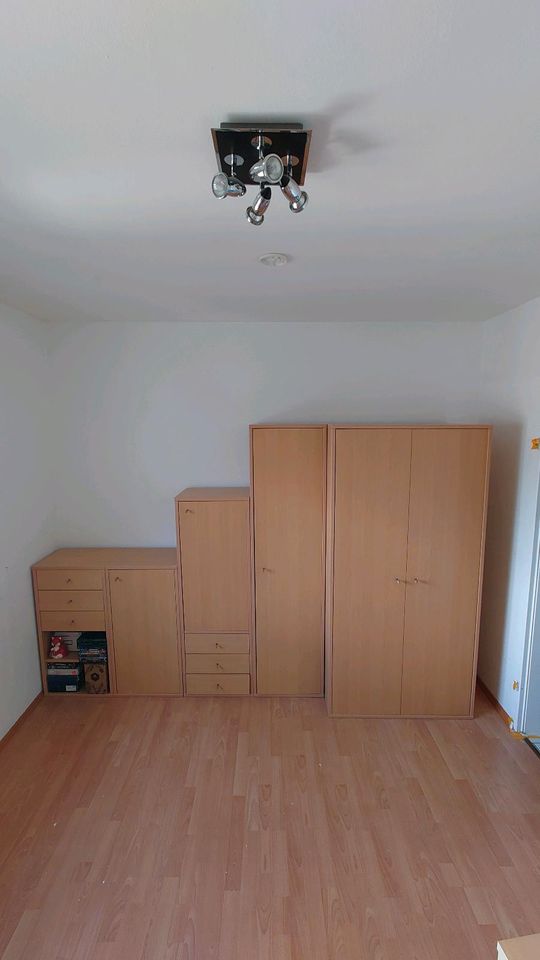 Schrank (Schlafzimmer) in Bad Homburg