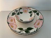 6x Villeroy & Boch Wild-Rose 3 Speiseteller 3 Dessertschälchen Niedersachsen - Rinteln Vorschau