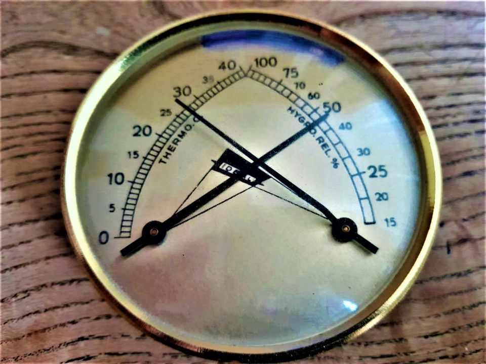 Hygrometer + Thermometer Mil. geschichtliche Sammlung Bundeswehr in Merching