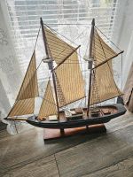 Holz Modell-Segelschiff "Bluenose" 60 cm Bayern - Pleinfeld Vorschau