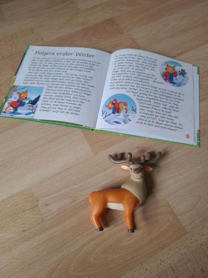 Süßes Kinderbuch mit Figur Hirsch Buch Leben im Wald in Dresden