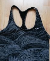 Nike Sporttop S dri-fit schwarz Hessen - Friedberg (Hessen) Vorschau