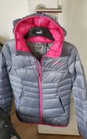 PUMA Daunenjacke mit Kapuze. Gr. XS. Neu. Bayern - Harburg (Schwaben) Vorschau