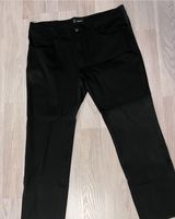 Schwarze Pioneer Jeanshose Größe W40/L30 Niedersachsen - Hameln Vorschau