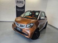 Smart ForTwo 1.0  coupe Basis + Panorama/TEMP/SH/TFL Nordrhein-Westfalen - Lippstadt Vorschau