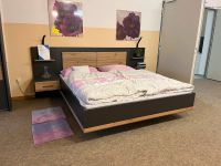 Schlafzimmer mit Bett als Doppelbett,  Kleiderschrank als Schiebe Bayern - Höchstadt Vorschau
