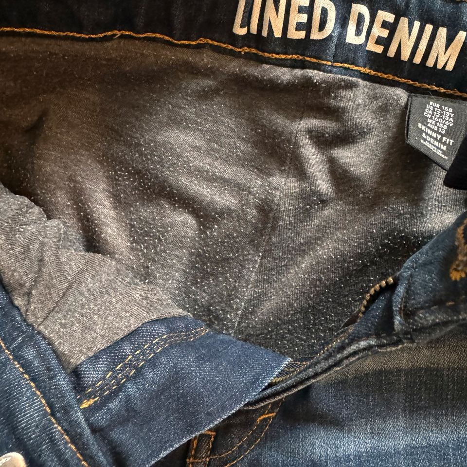 H&M gefütterte Jeans Gr. 158 gerader Schnitt in Dresden